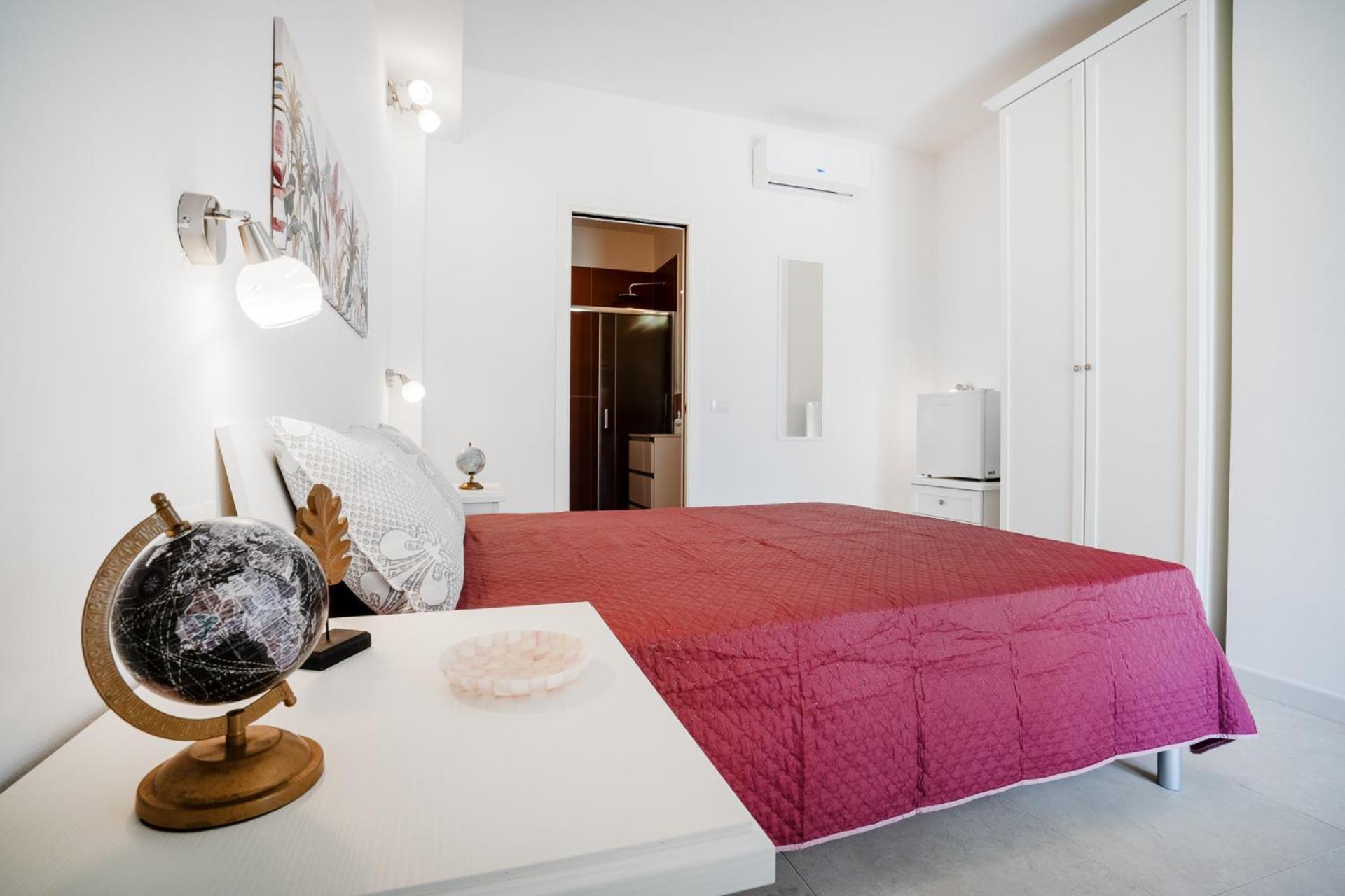 Ambra Holiday Rooms - Rooms & Beach San Teodoro  Buitenkant foto