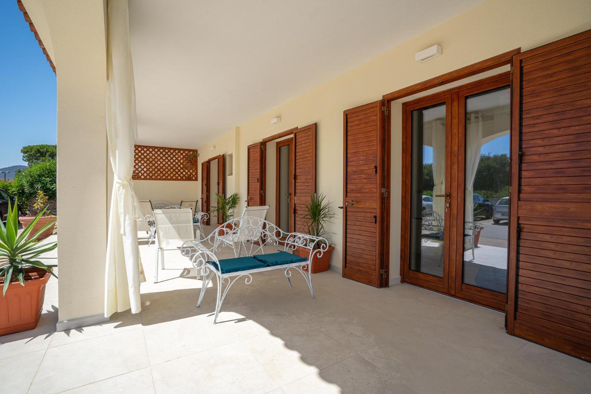 Ambra Holiday Rooms - Rooms & Beach San Teodoro  Buitenkant foto